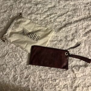 Hobo Burgundy Wine Vida Soft Leather Wristlet & Dust Bag